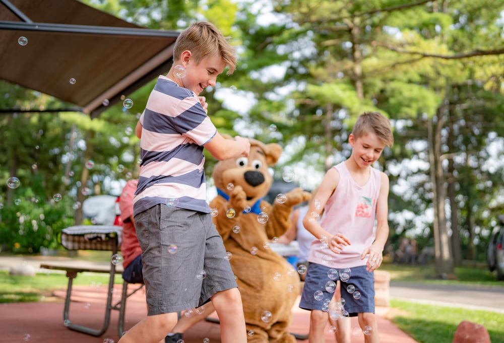 jp-jellystone-park-caledonia-2022-lifestyle-photoshoot-1005