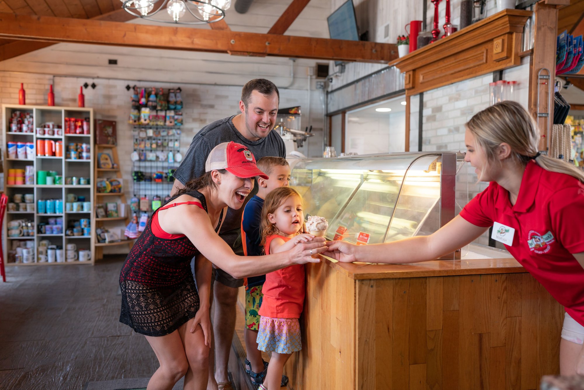 jp-jellystone-park-caledonia-2022-lifestyle-photoshoot-1639